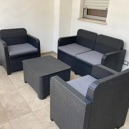 Civico 2 Apartment *