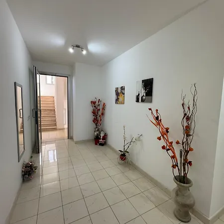 Civico 2 Apartment