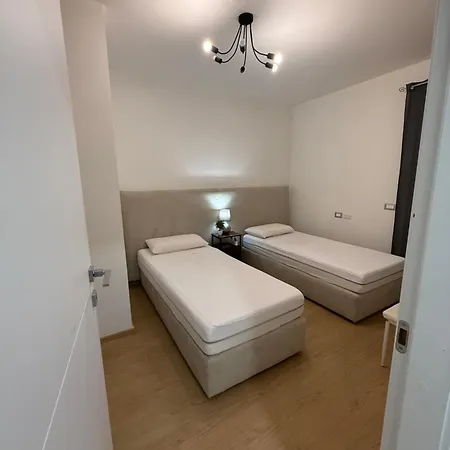 Apartment Civico 2 *
