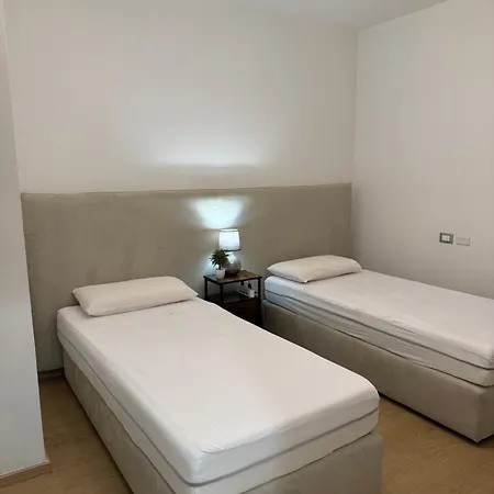 Civico 2 Apartment